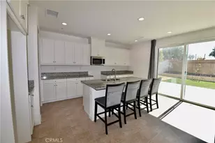 36913 Arezzo Ct, Beaumont, CA 92223 - Photo 8