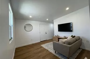 3892 Cherrywood Ave, Los Angeles, CA 90008 - Photo 6