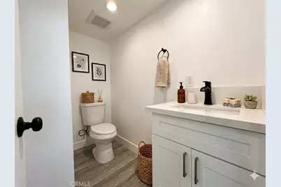 3892 Cherrywood Avenue, Los Angeles, CA 90008 - Photo 24