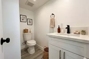 3892 Cherrywood Ave, Los Angeles, CA 90008 - Photo 24