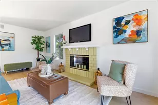 28360 Easton Ln, Saugus, CA 91350 - Photo 26