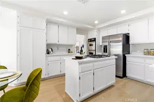 28360 Easton Ln, Saugus, CA 91350 - Photo 18