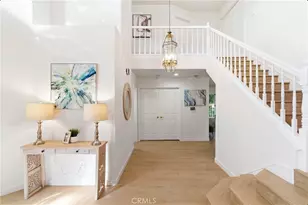 28360 Easton Ln, Saugus, CA 91350 - Photo 8