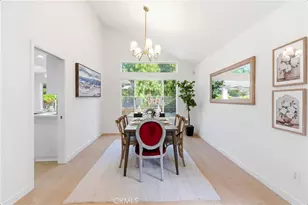 28360 Easton Ln, Saugus, CA 91350 - Photo 14