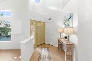 28360 Easton Ln, Saugus, CA 91350 - Photo 8