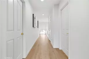 28360 Easton, Saugus, CA 91350 - Photo 46