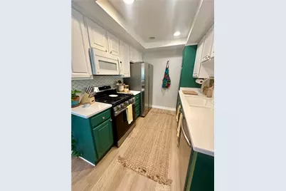 1045 E 3rd #4, Long Beach, CA 90802 - Photo 10