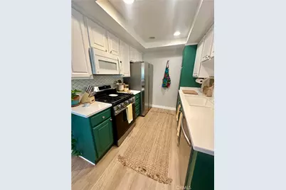 1045 E 3rd #4, Long Beach, CA 90802 - Photo 10