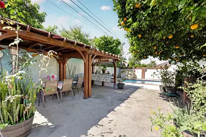 8444 Albia, Downey, CA 90242 - Photo 24