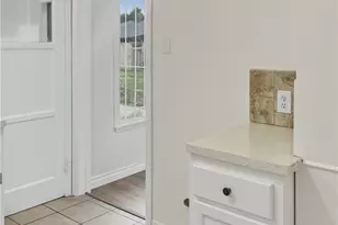 3834 West Blvd, Los Angeles, CA 90008 - Photo 20