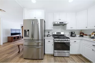 2201 Lake View, La Habra, CA 90631 - Photo 16