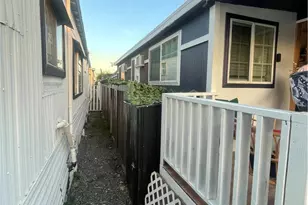 12265 Woodruff Ave, Downey, CA 90241 - Photo 18