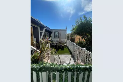 12265 Woodruff Avenue, Downey, CA 90241 - Photo 4