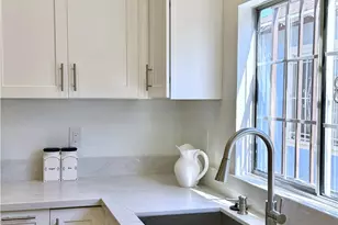 134 W 49th, Los Angeles, CA 90037 - Photo 10