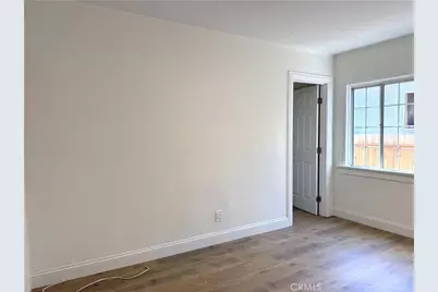 134 W 49th, Los Angeles, CA 90037 - Photo 20