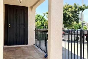 134 W 49th, Los Angeles, CA 90037 - Photo 2