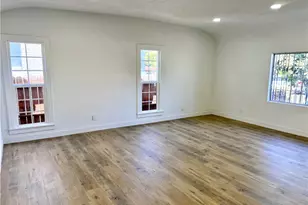 134 W 49th, Los Angeles, CA 90037 - Photo 4