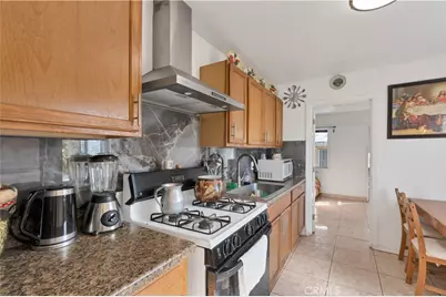 11902 167th St, Artesia, CA 90701 - Photo 6