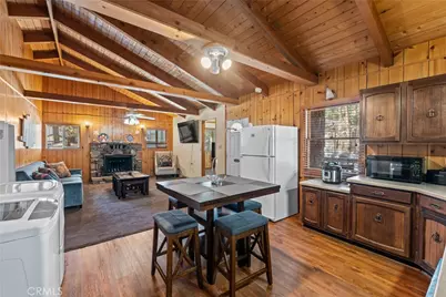 904 Michael Ave, Big Bear City, CA 92314 - Photo 14