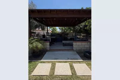 427 W Maple, Ontario, CA 91762 - Photo 24