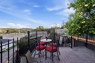 3944 Wawona, Los Angeles, CA 90065 - Photo 18