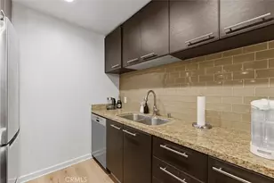585 N Rossmore, Los Angeles, CA 90004 - Photo 12