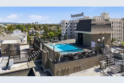 585 N Rossmore #209, Los Angeles, CA 90004 - Photo 4