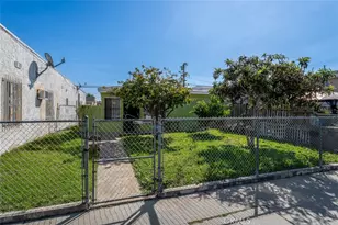 10208 S San Pedro St, Los Angeles, CA 90003 - Photo 1