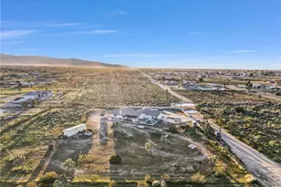 10439 Mesa, Oak Hills, CA 92344 - Photo 34