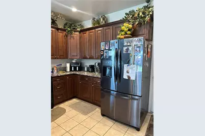 1611 Brea Street, Bakersfield, CA 93307 - Photo 6