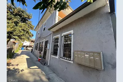 669 N Boyle Ave, Los Angeles, CA 90033 - Photo 4