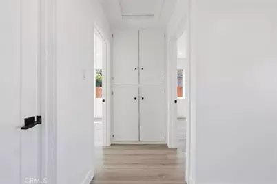 910 E 107th Street, Los Angeles, CA 90002 - Photo 24