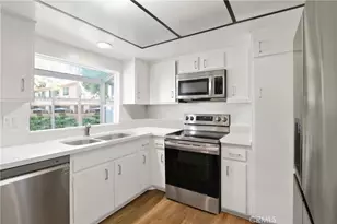 2000 W Palmyra Apt 29, Orange, CA 92868 - Photo 14