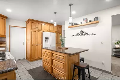 605 E Avenida De La Merced, Montebello, CA 90640 - Photo 12