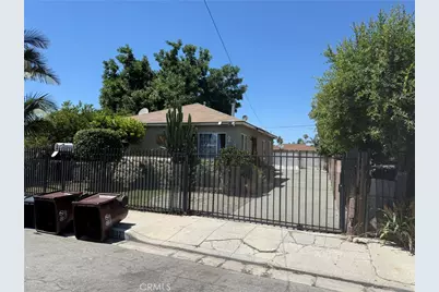 817 W Arbutus, Compton, CA 90220 - Photo 1