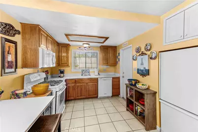 5101 Myra, Cypress, CA 90630 - Photo 12