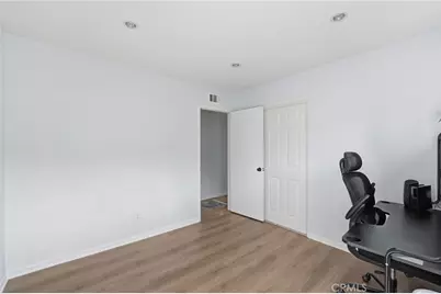 21235 Oakfort Avenue, Carson, CA 90745 - Photo 30