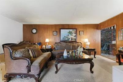 10456 Mapledale, Bellflower, CA 90706 - Photo 8