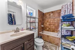 7977 Vista Del Rosa, Downey, CA 90240 - Photo 18