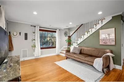 1929 E 6th Street, Long Beach, CA 90802 - Photo 4