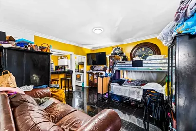 736 W 41st Place, Los Angeles, CA 90037 - Photo 8