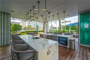 877 Francisco, Los Angeles, CA 90017 - Photo 26