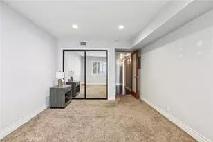 1121 N Olive Dr, West Hollywood, CA 90069 - Photo 26