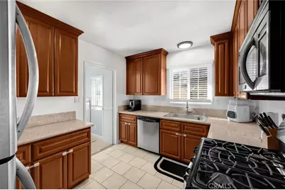 304 S Colfax, La Habra, CA 90631 - Photo 12