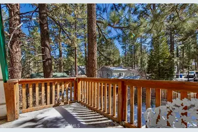 336 W Sherwood, Big Bear City, CA 92314 - Photo 16