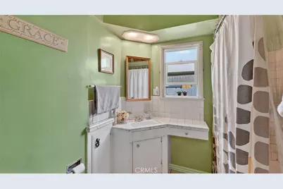 223 E Marker Street, Long Beach, CA 90805 - Photo 18