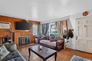 223 E Marker St, Long Beach, CA 90805 - Photo 8