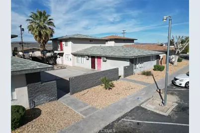 109 W Buena Vista, Barstow, CA 92311 - Photo 2