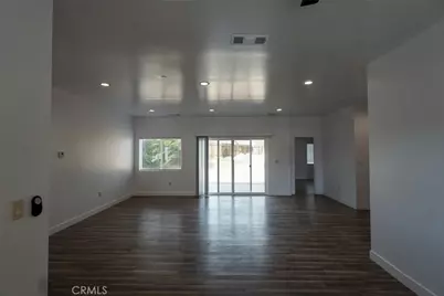 10304 Primrose Avenue, Hesperia, CA 92345 - Photo 6