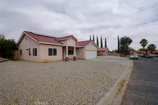 10304 Primrose Ave, Hesperia, CA 92345 - Photo 2